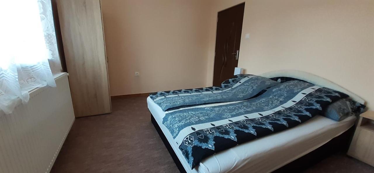 Rozika Apartman Ii. Гайдусобосло Екстер'єр фото