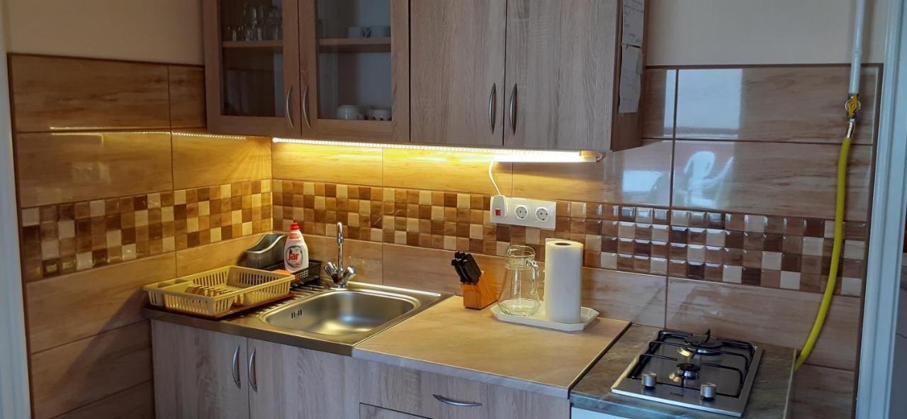 Rozika Apartman Ii. Гайдусобосло Екстер'єр фото